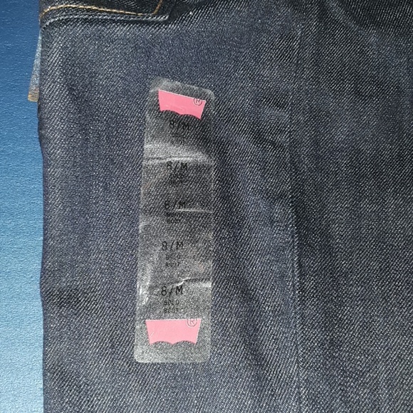 Jeans - Picture 2 of 4